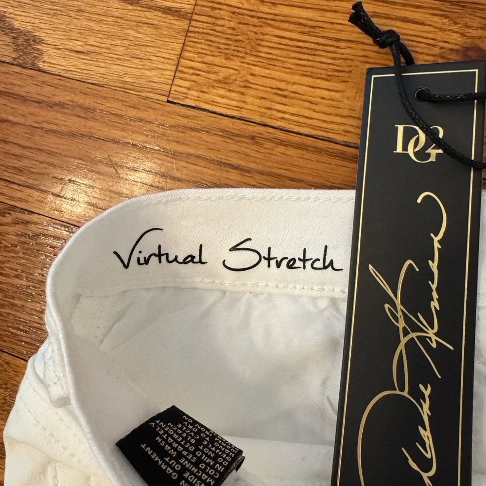 NWT DG2 by Diane Gilman Virtual Stretch Denim Straight-Leg Jean - White, Size 12 - Picture 7 of 7